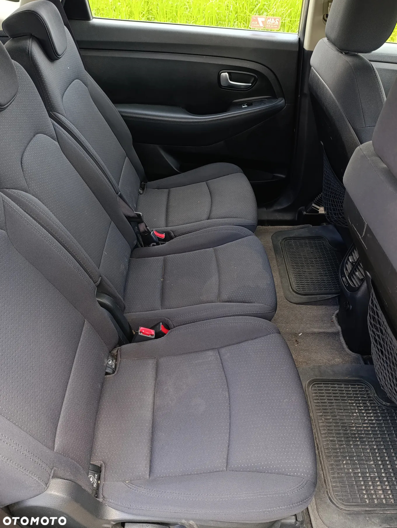 Kia Carens 1.7 CRDi M - 18