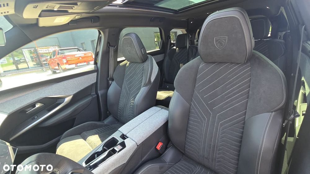 Peugeot 5008 1.6 PHEV 195 GT Exclusive S&S e-DCS7 - 22