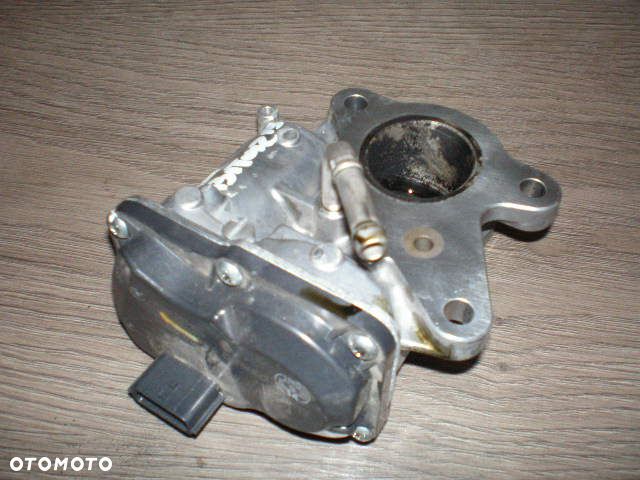 Zawór EGR Renault Master Opel Movano 2.3 DCI biturbo 8201353607 - 1