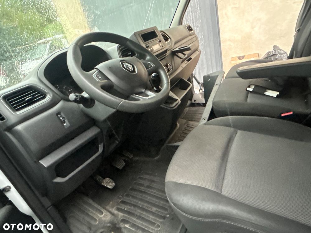 Renault Master 4 - 7