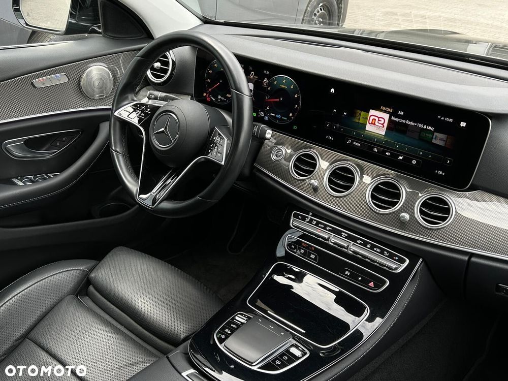 Mercedes-Benz Klasa E - 15