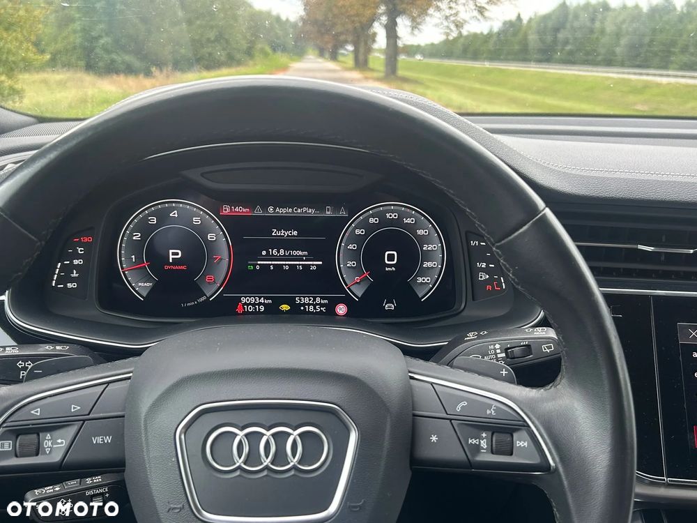 Audi Q8 55 TFSI mHEV Quattro Tiptronic - 23
