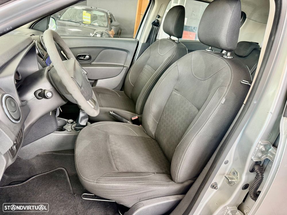 Dacia Sandero 1.2 16V Confort Bi-Fuel - 10