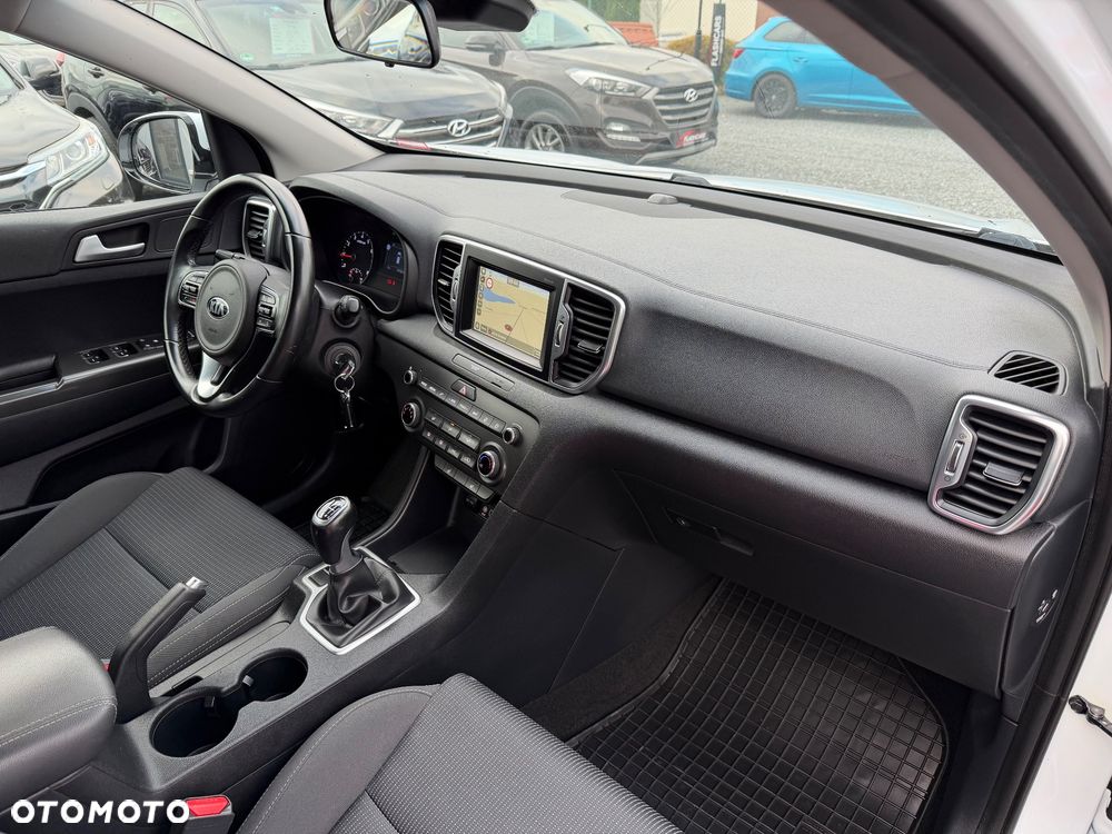 Kia Sportage 1.6 GDI 2WD VISION - 12