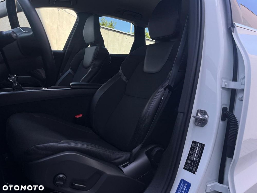 Volvo XC 60 - 14