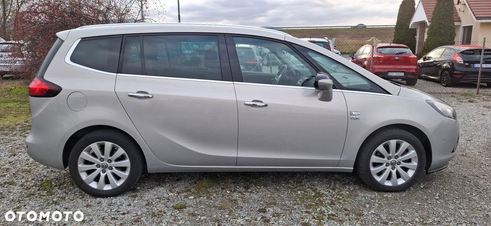 Opel Zafira 2.0 CDTI Cosmo - 8