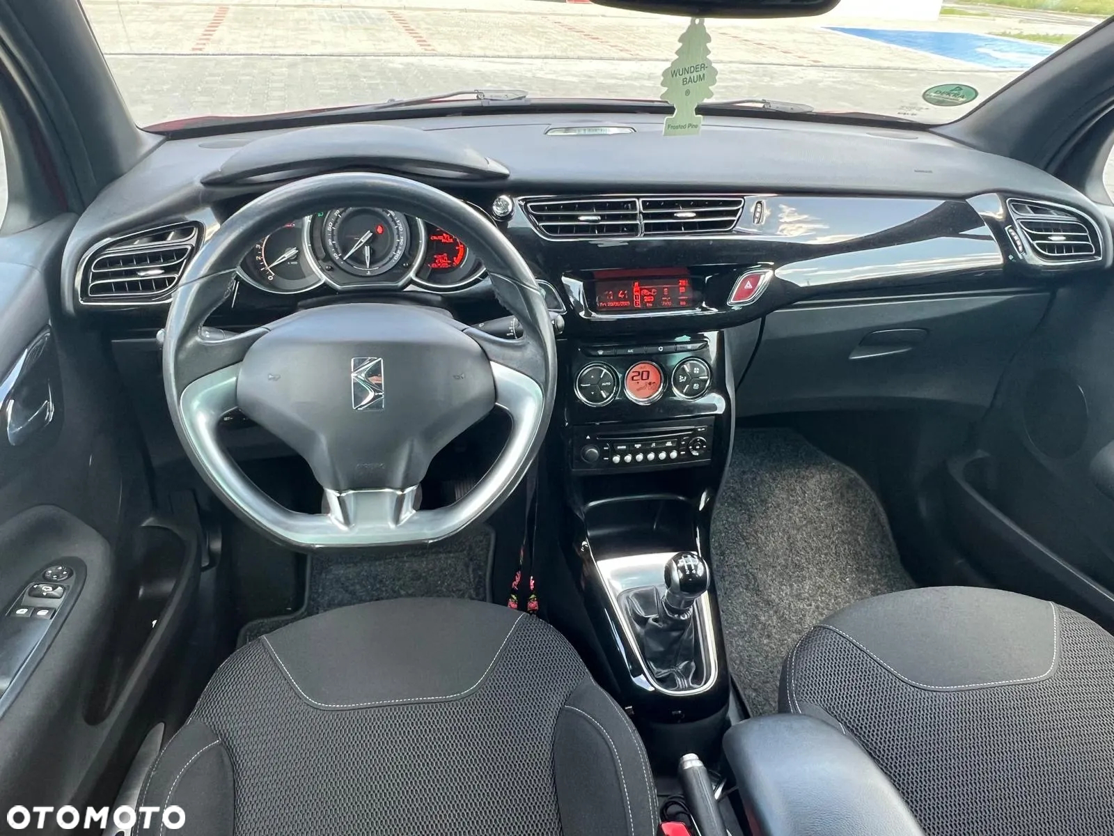 Citroën DS3 VTi 120 SoChic - 13