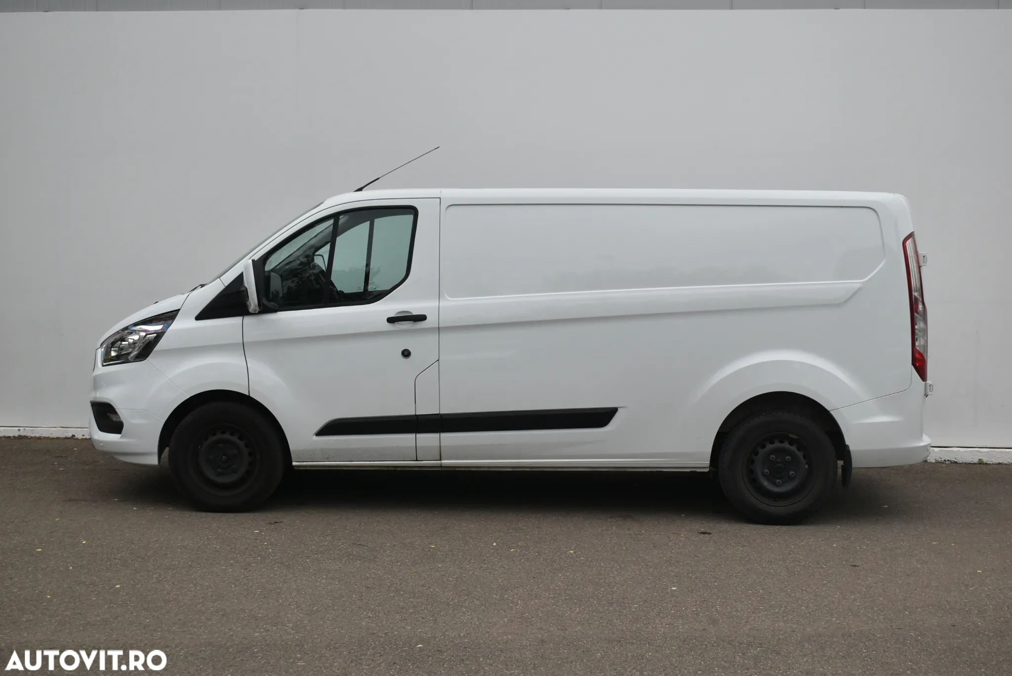 Ford Transit Custom - 14