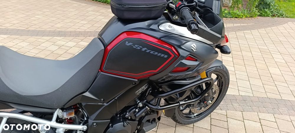 Suzuki V-STROM - 21