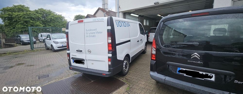 Opel vivaro - 5