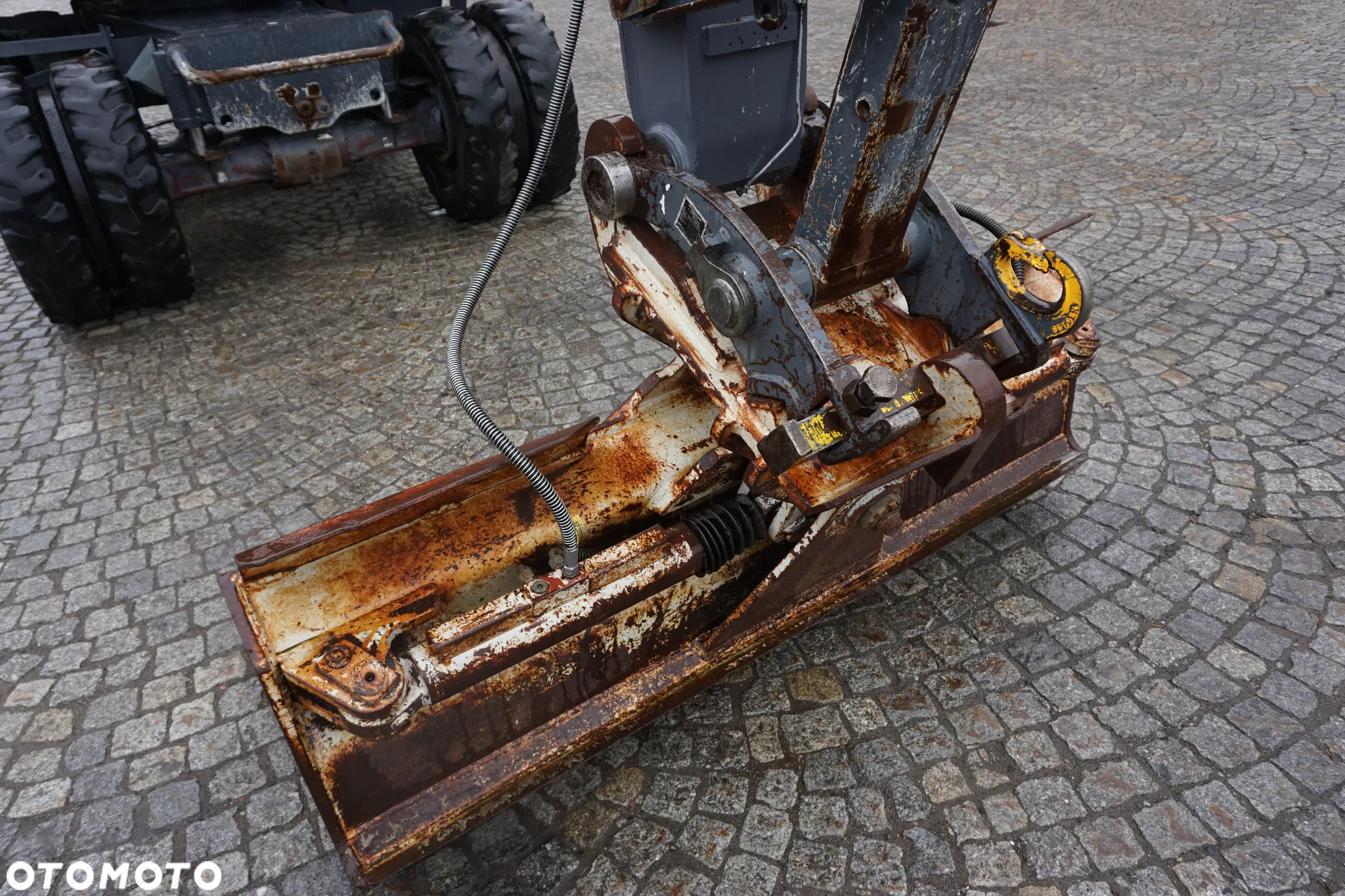 Atlas 160W - 8
