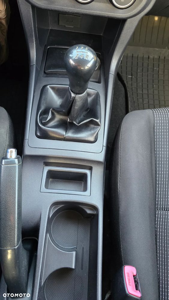 Mitsubishi Lancer 1.6 Invite - 15