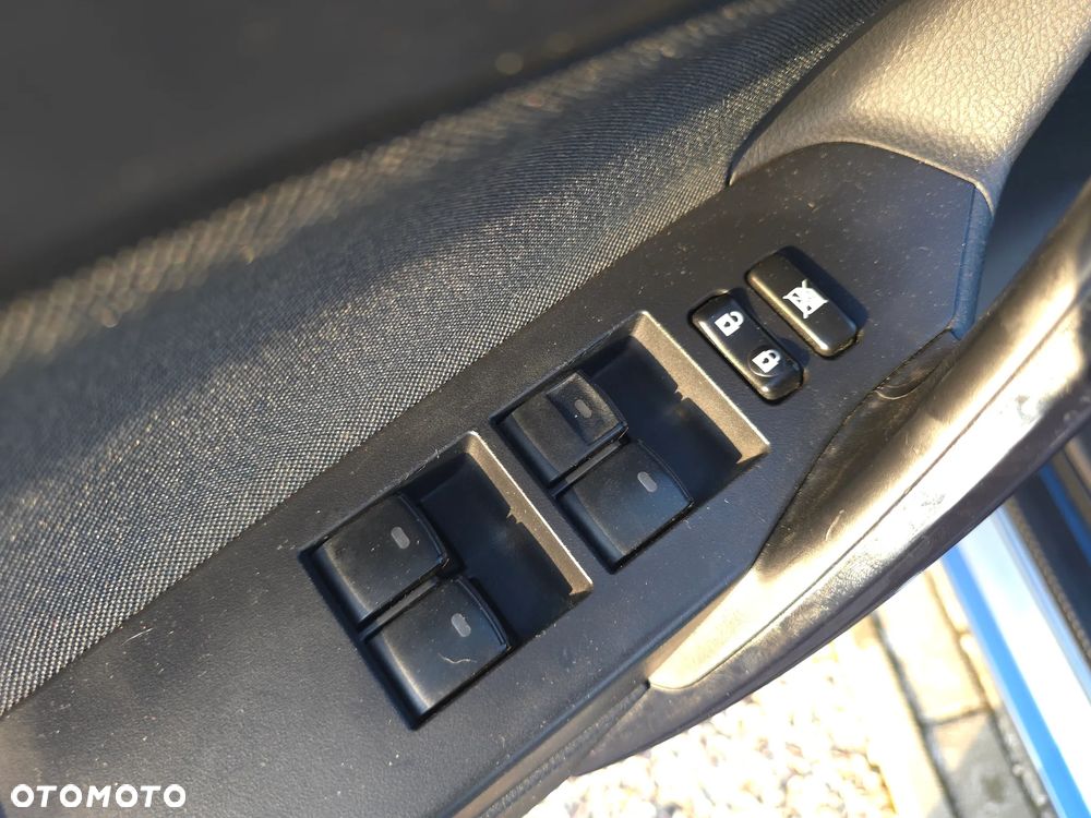 Toyota Auris 2015