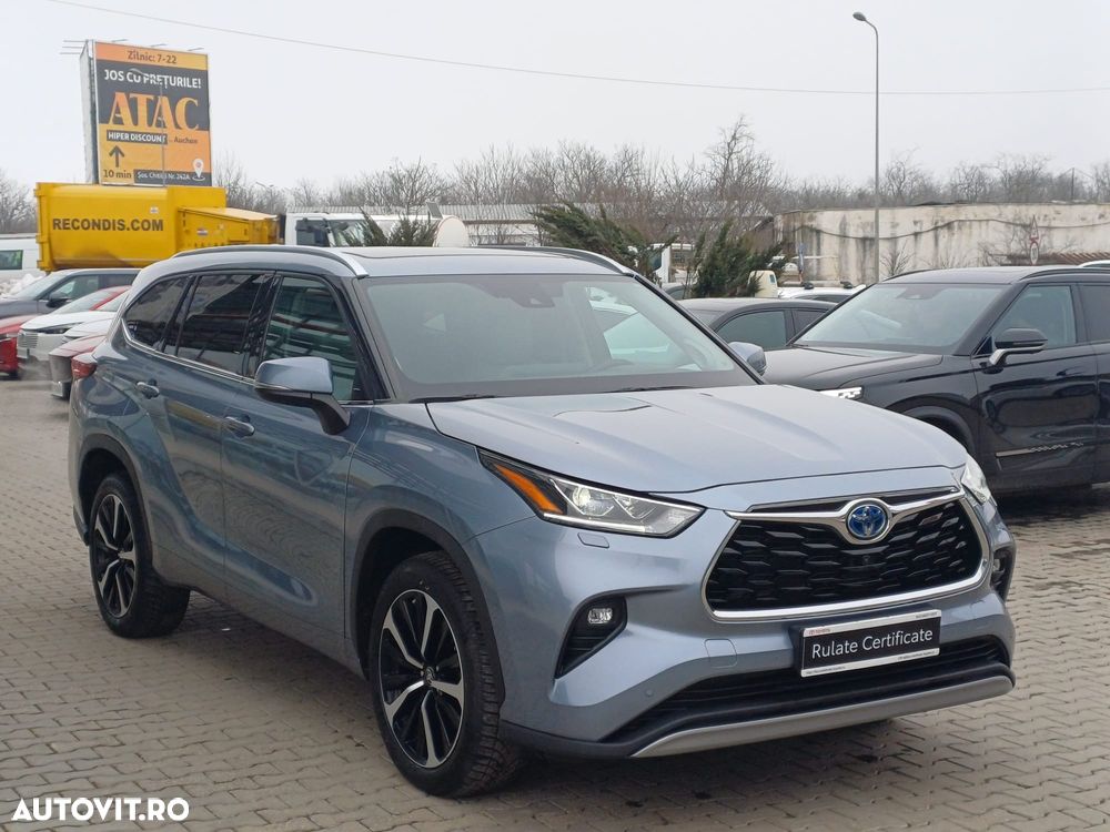 Toyota Highlander 2.5 L Dynamic Force 248CP Luxury Metallic - 3