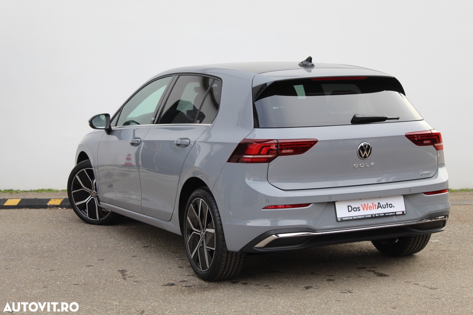 Volkswagen Golf 1.5 eTSI ACT DSG MHEV Style - 9