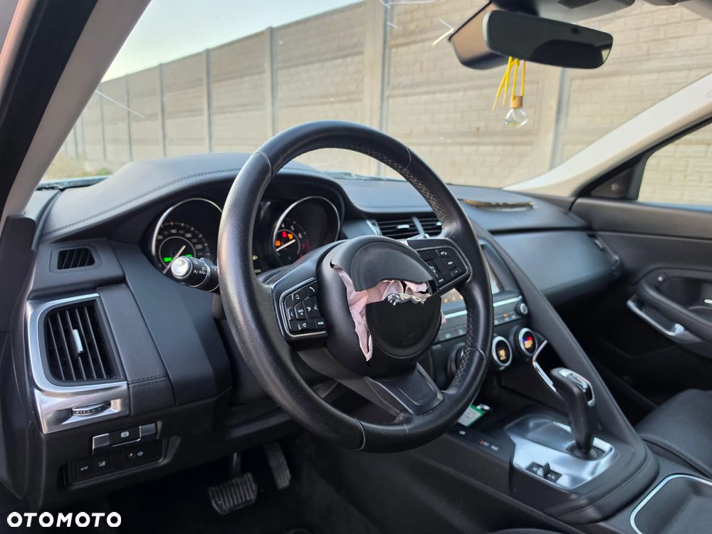 Jaguar E-Pace P200 AWD R-Dynamic S - 9