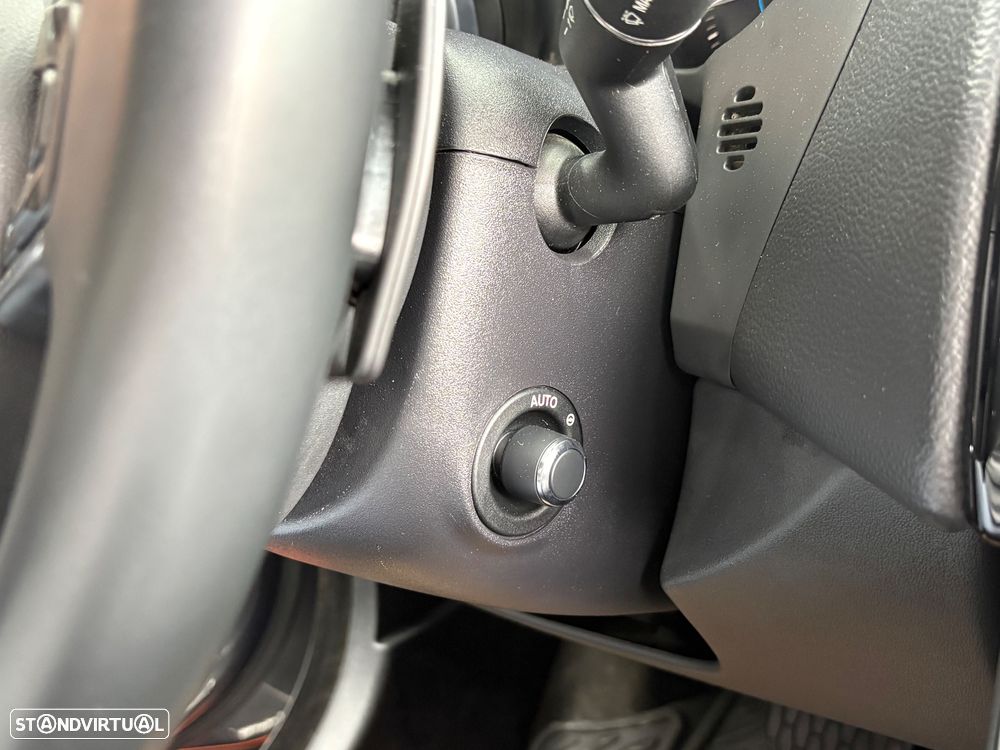 Jaguar XE 20d Aut. R-Sport - 44