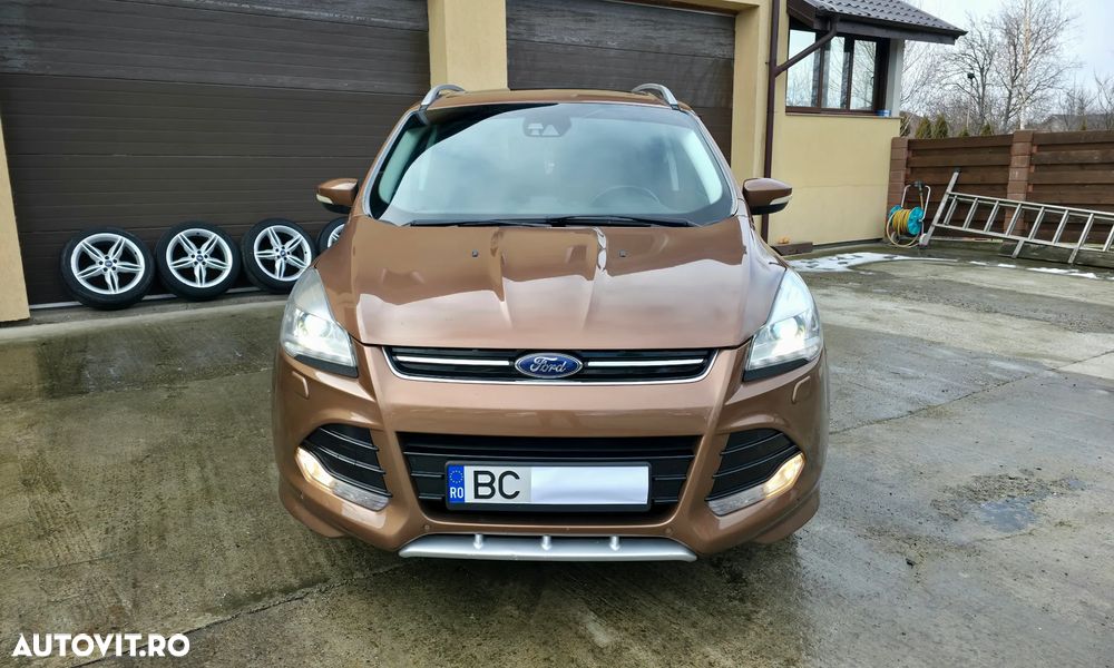 Ford Kuga 2.0 TDCi 4x4 Aut. Individual - 3