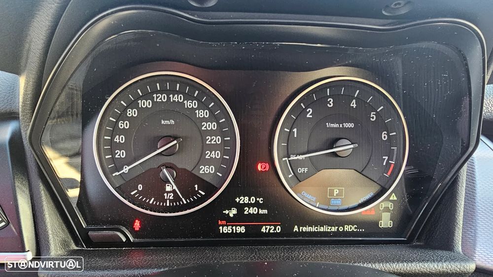 BMW 225xe Active Tourer Pack M - 12