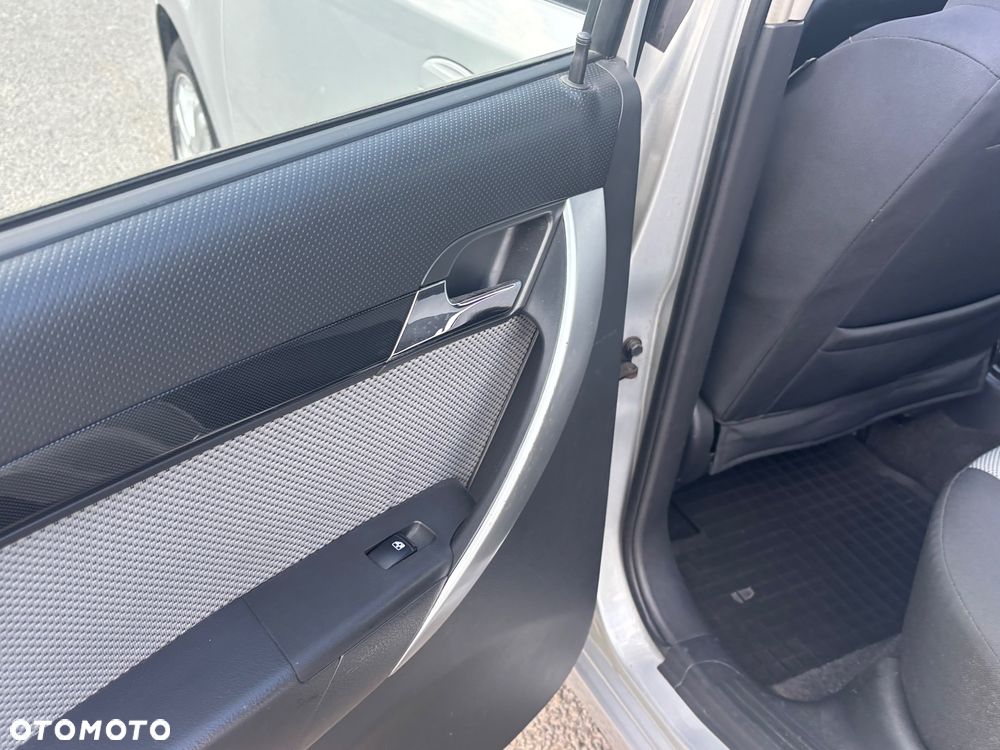 Chevrolet Aveo 1.4 16V LT EU5 - 12