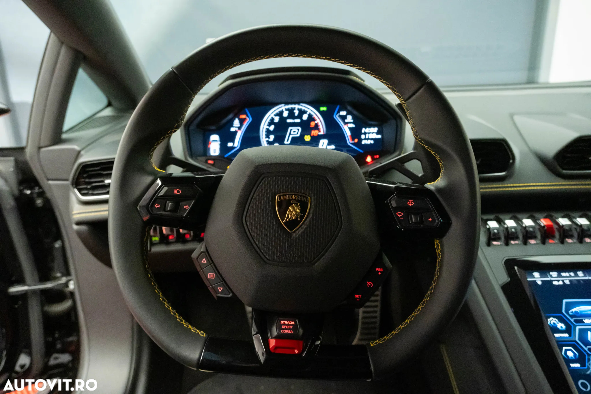 Lamborghini Huracan - 25