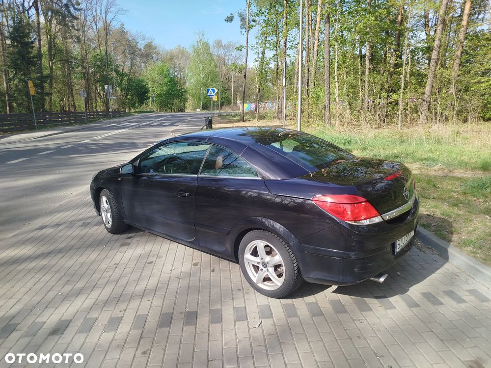 Opel Astra 1.8 Cosmo - 9