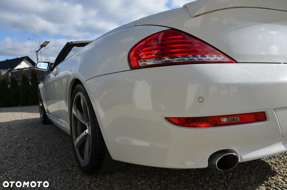 BMW Seria 6 650 i - 8