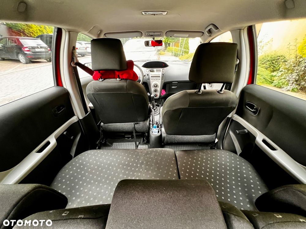 Toyota Yaris 1.3 Luna - 9