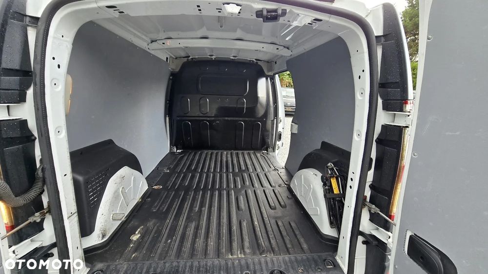 Renault Kangoo ENERGY dCi 110 FAP Start & Stop Grand - 9