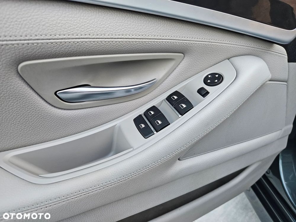 BMW Seria 5 520d Edition Fleet Exclusive - 11