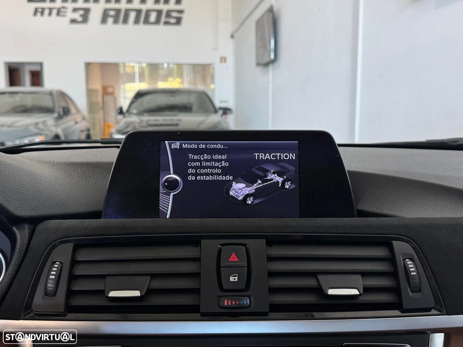 BMW 320 i Pack M - 46