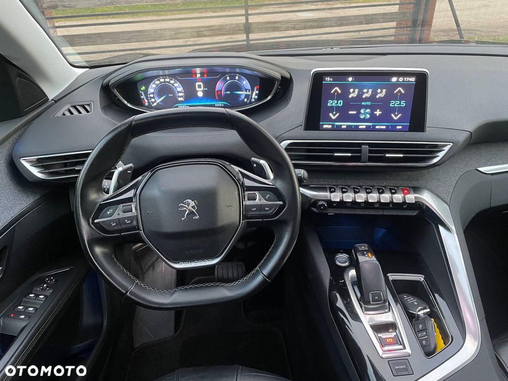 Peugeot 5008 2017