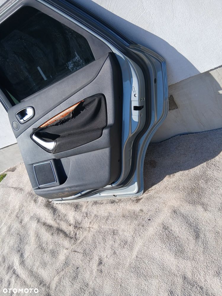 DRZWI TYLNE PRAWE FORD MONDEO MK 4 KOMBI KOMPLETNE - 7