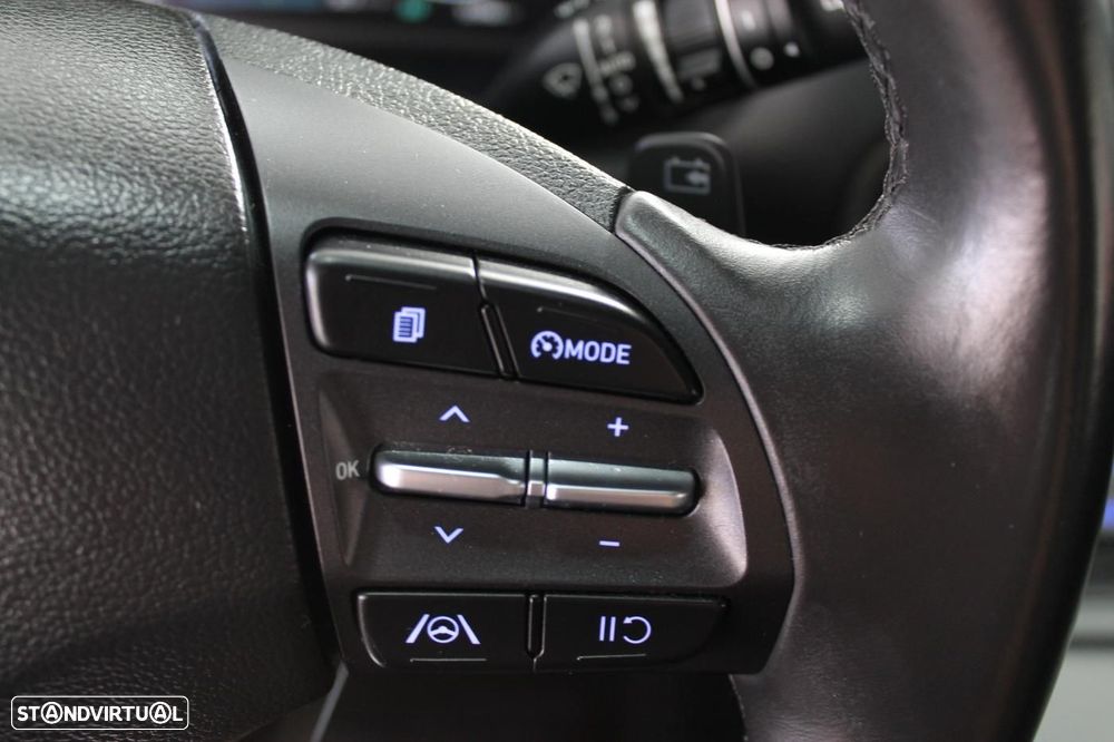 Hyundai Kauai 64 kWh Premium+LED — fotografia 19