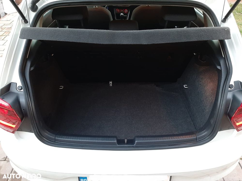 Volkswagen Polo 1.0 Trendline - 14