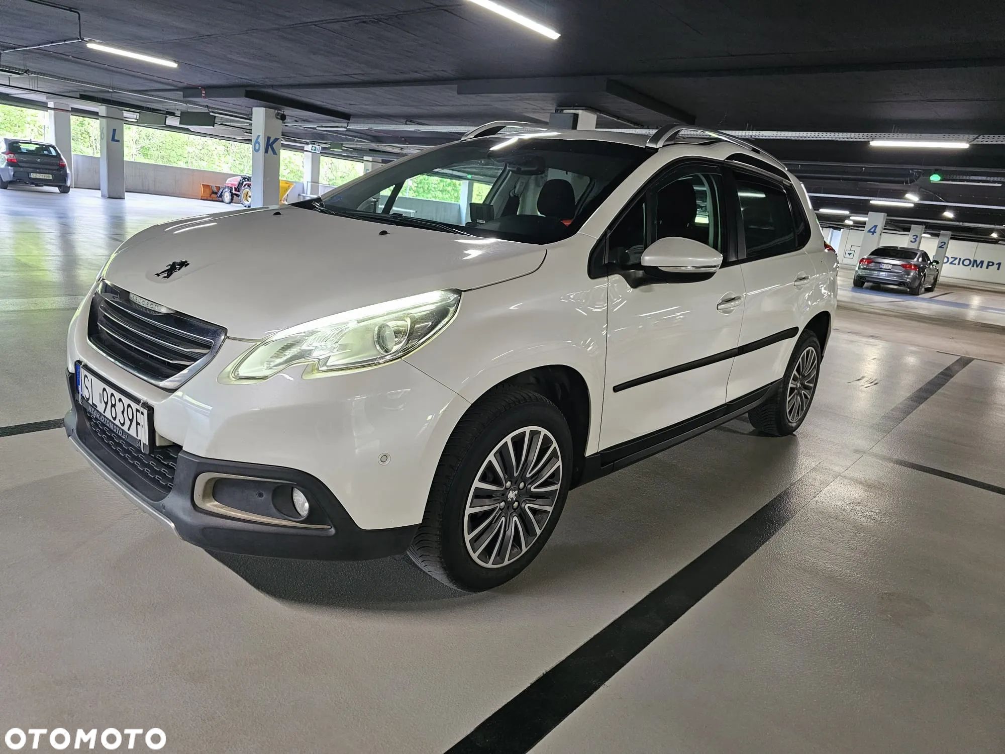 Peugeot 2008 - 1
