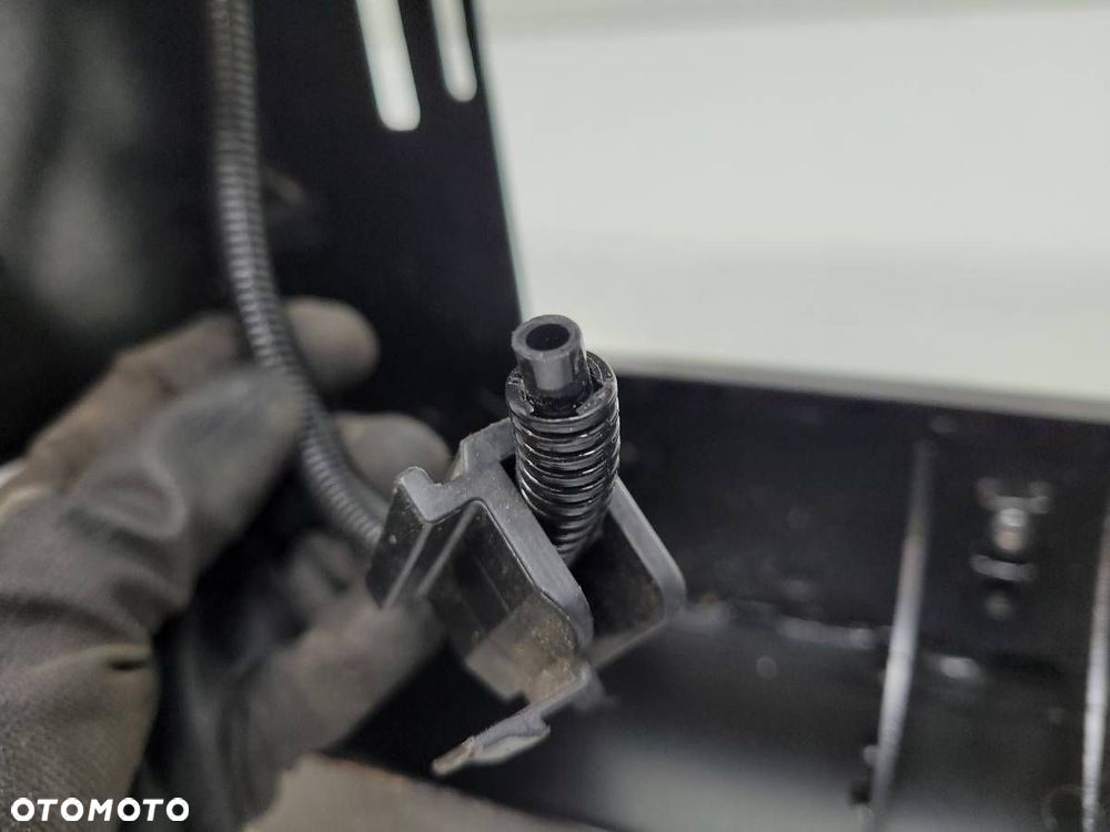 PODSTAWA FOTELA LEWEGO KIEROWCY FORD F-MAX 500 EURO 6 - 7