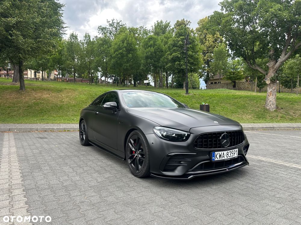 Mercedes-Benz Klasa E AMG 53 4-Matic+ 9G-TRONIC - 25