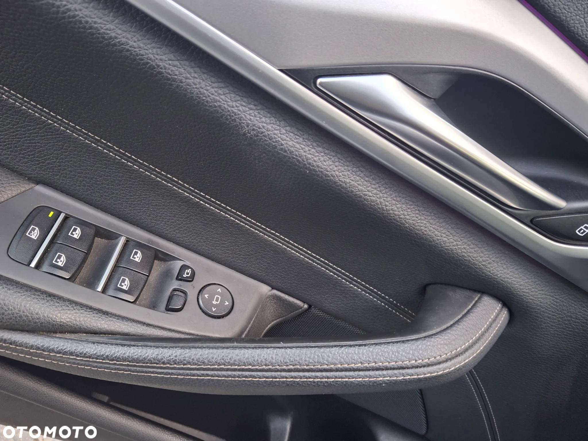 BMW Seria 5 518d Sport Line - 10