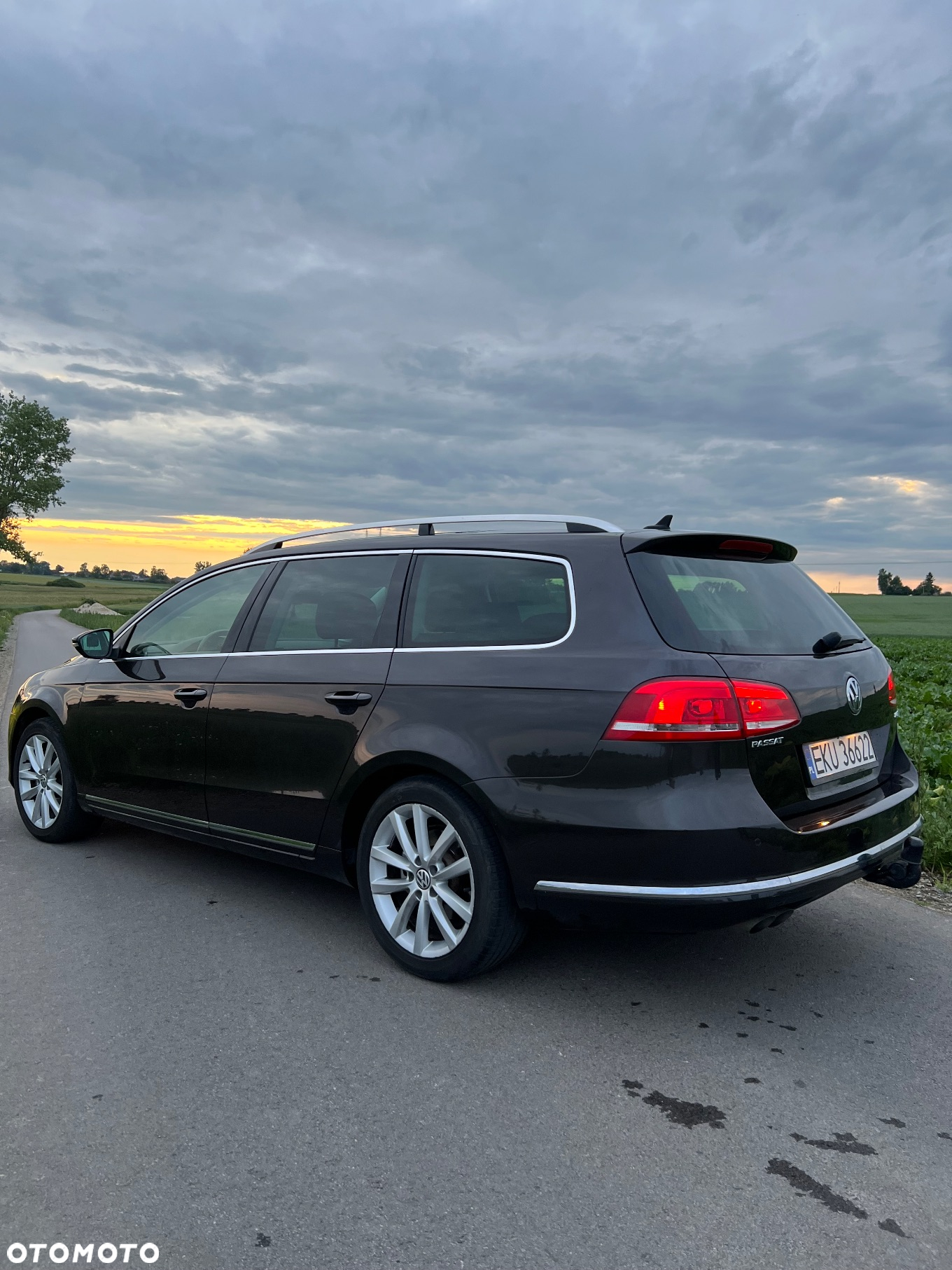 Volkswagen Passat 2.0 TDI DPF Highline DSG - 2