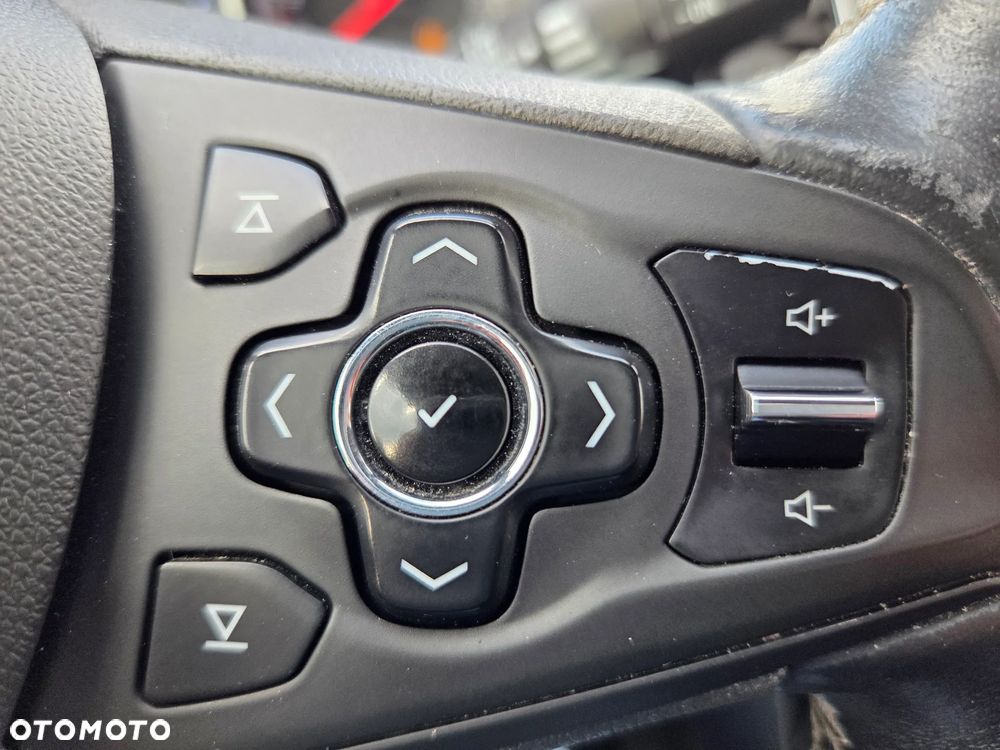 Opel Astra 1.4 T GPF Dynamic - 22