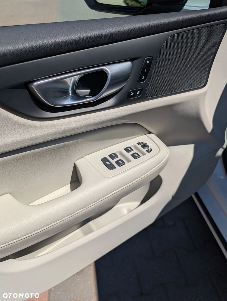 Volvo S60 - 17