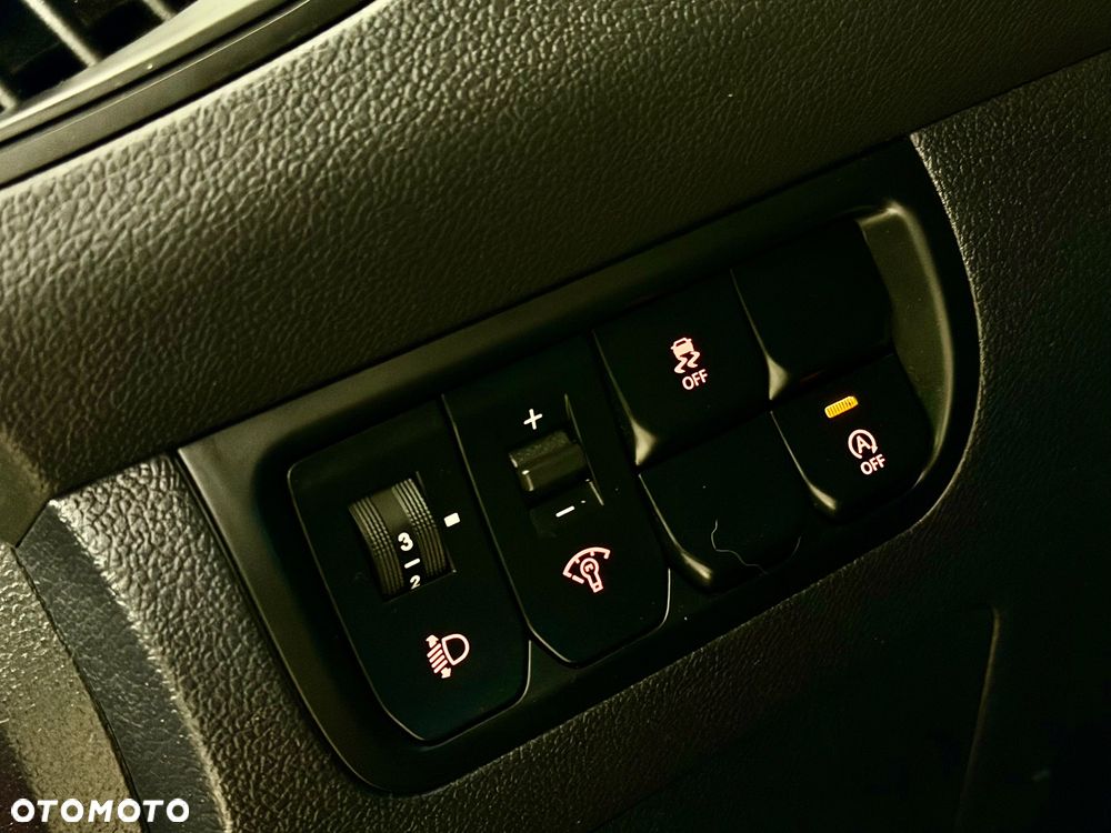 Kia Rio 1.2 L - 27