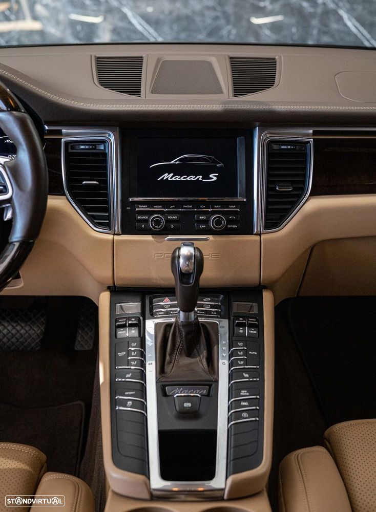 Porsche Macan S - 10