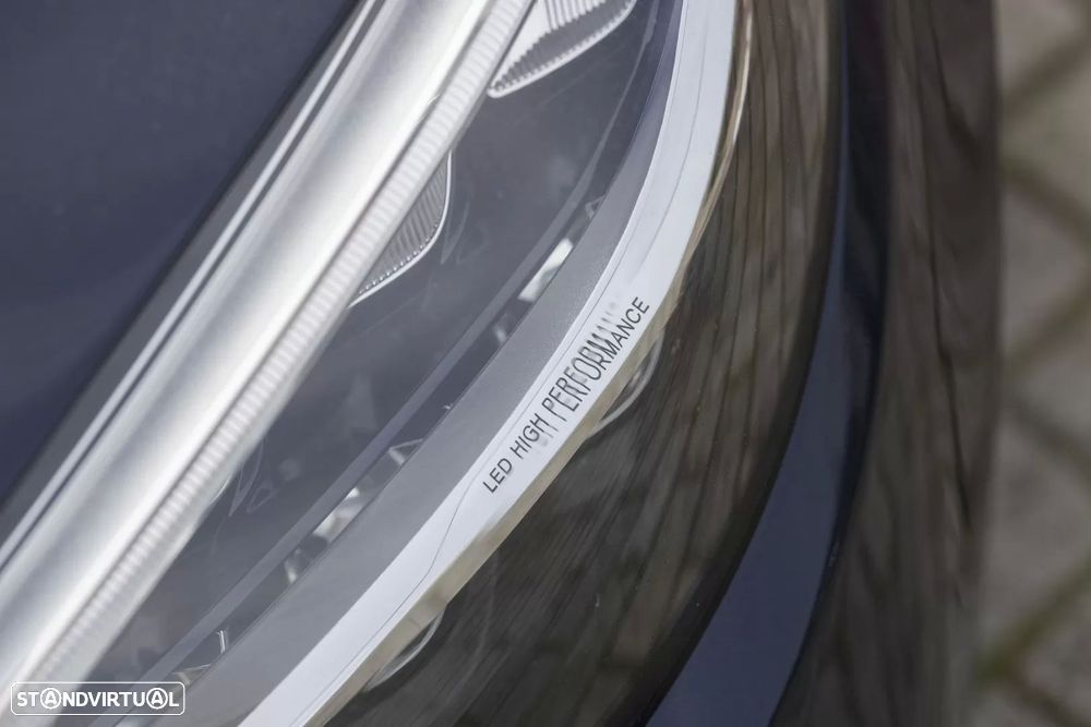 Mercedes-Benz C 180 - 11