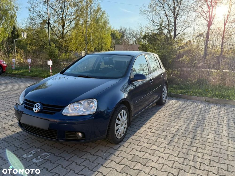 Volkswagen Golf 1.6 FSI Trendline - 3