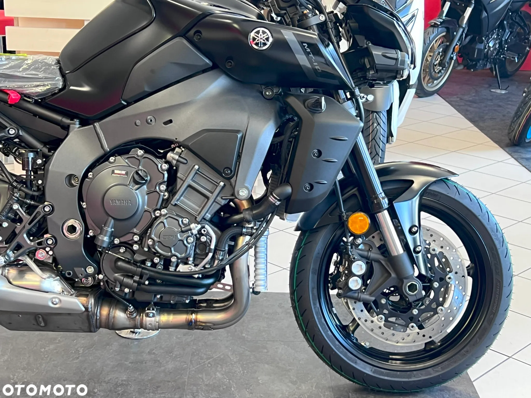 Yamaha MT - 5