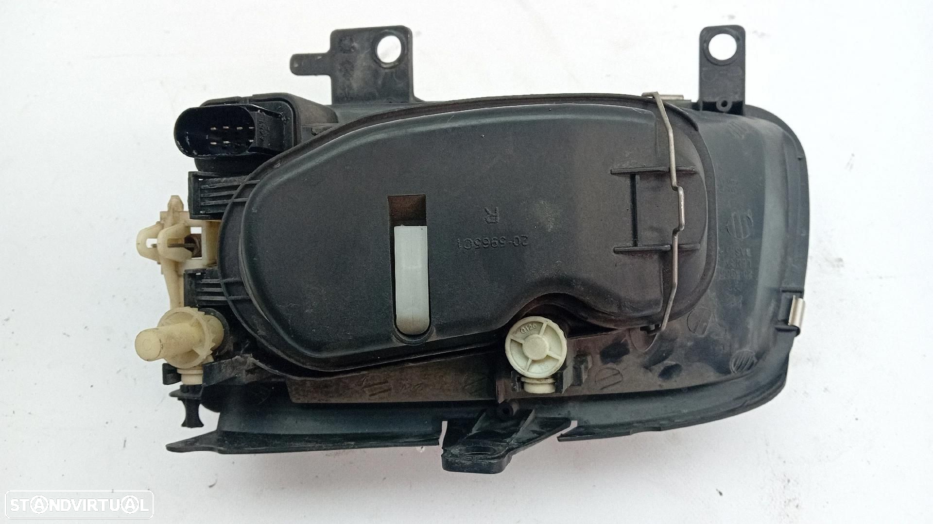 Ótica / farol direita VOLKSWAGEN Polo (6N) - 3
