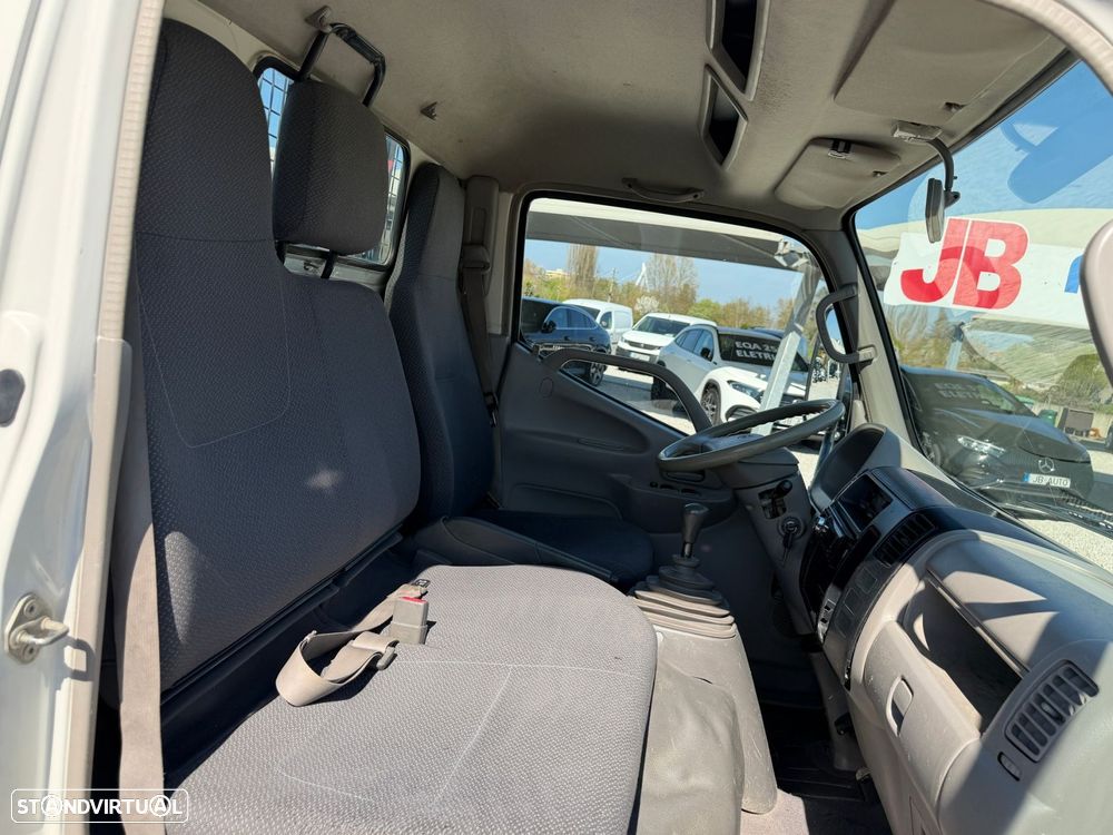 Toyota Dyna M D4-D 3LUG Tri-Basculante Nacional - 13