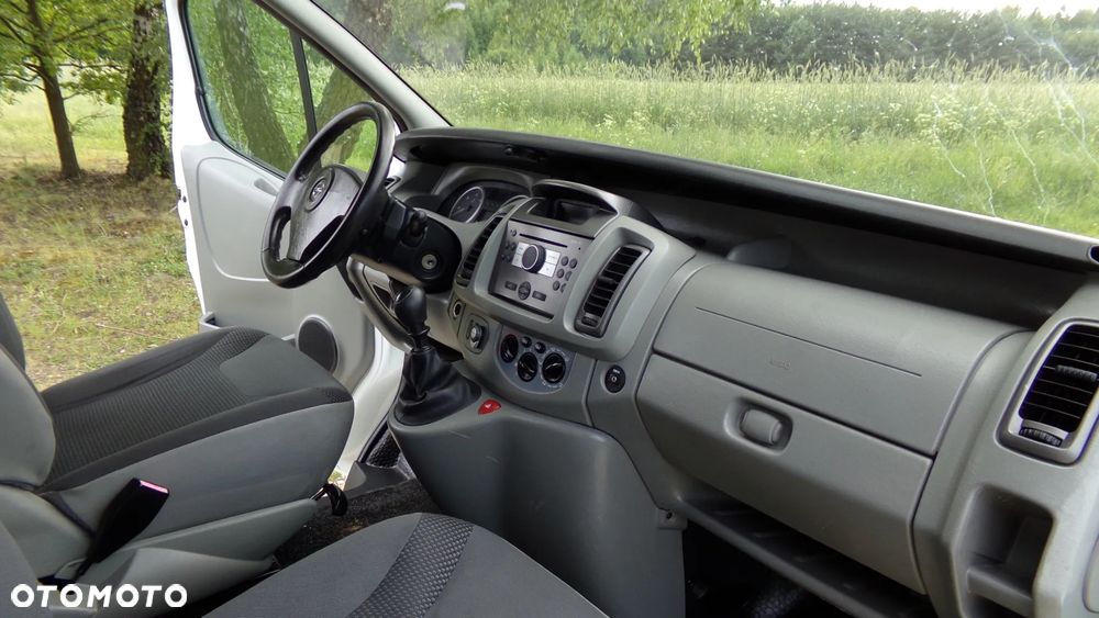 Opel VIVARO 2.5 150KM * LONG * KLIMA * BRYGADÓWKA * SUPER STAN ! - 20